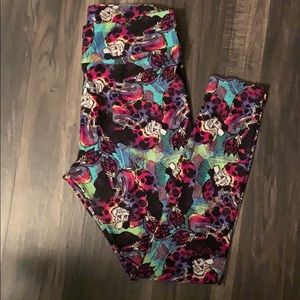 ** Cruella DeVille Lularoe Leggings**